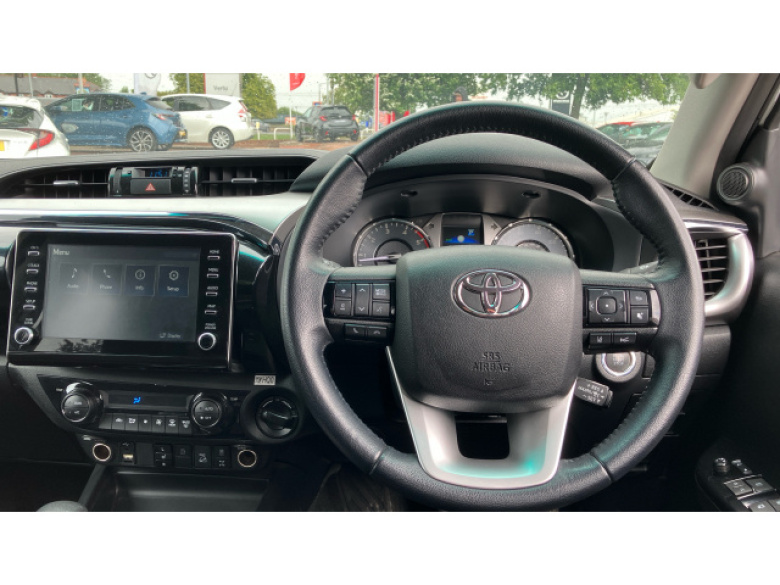 Toyota Hilux Diesel Invincible D/Cab Pick Up 2.8 D-4D Auto